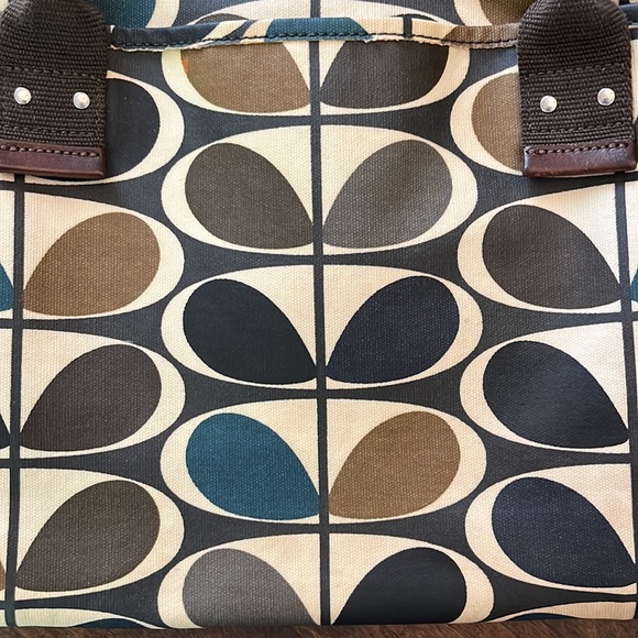 Orla Kiely Crossbody Bag Classic Multi Stem Print - Picture 4 of 12